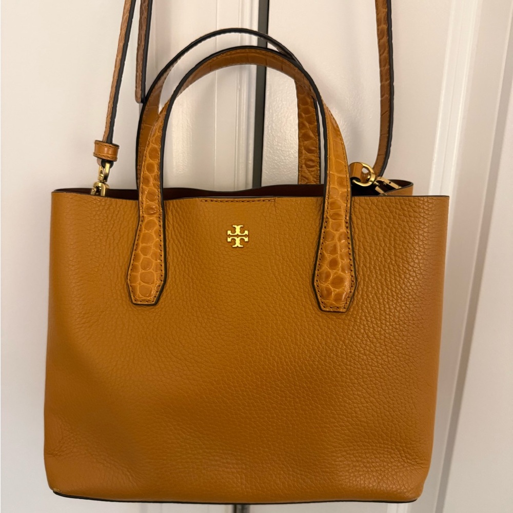 Tory Burch Tan Leather Shoulder Bag